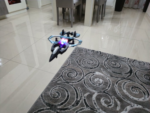 <strong>Carlos R</strong>